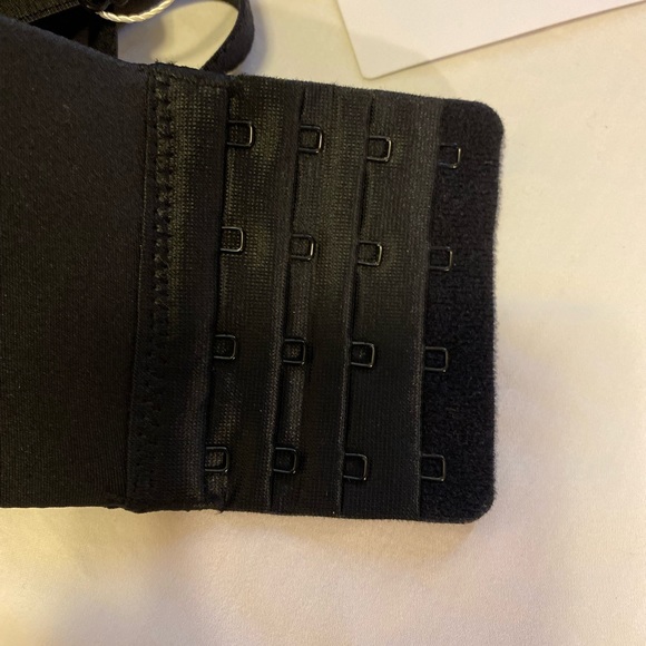 Womams wireless bra size 34B. NWT - Picture 8 of 11